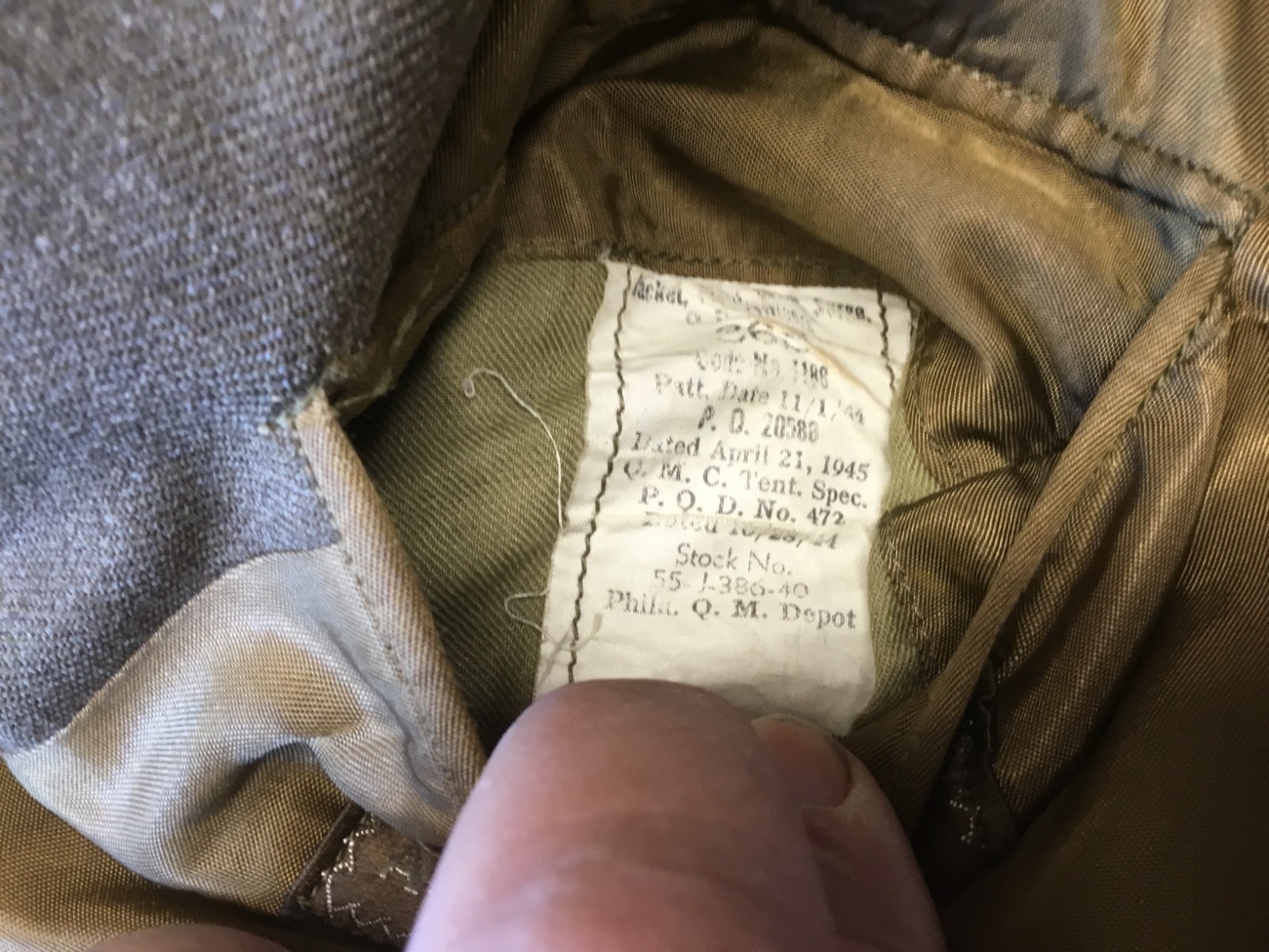 USAAF IKE JACKET WITH INSIGNIA, SIZE 36 R