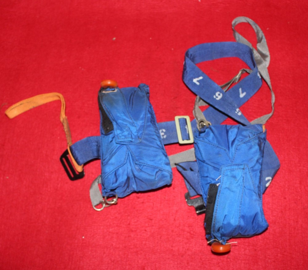 Original Russian pilot life jackets 0101