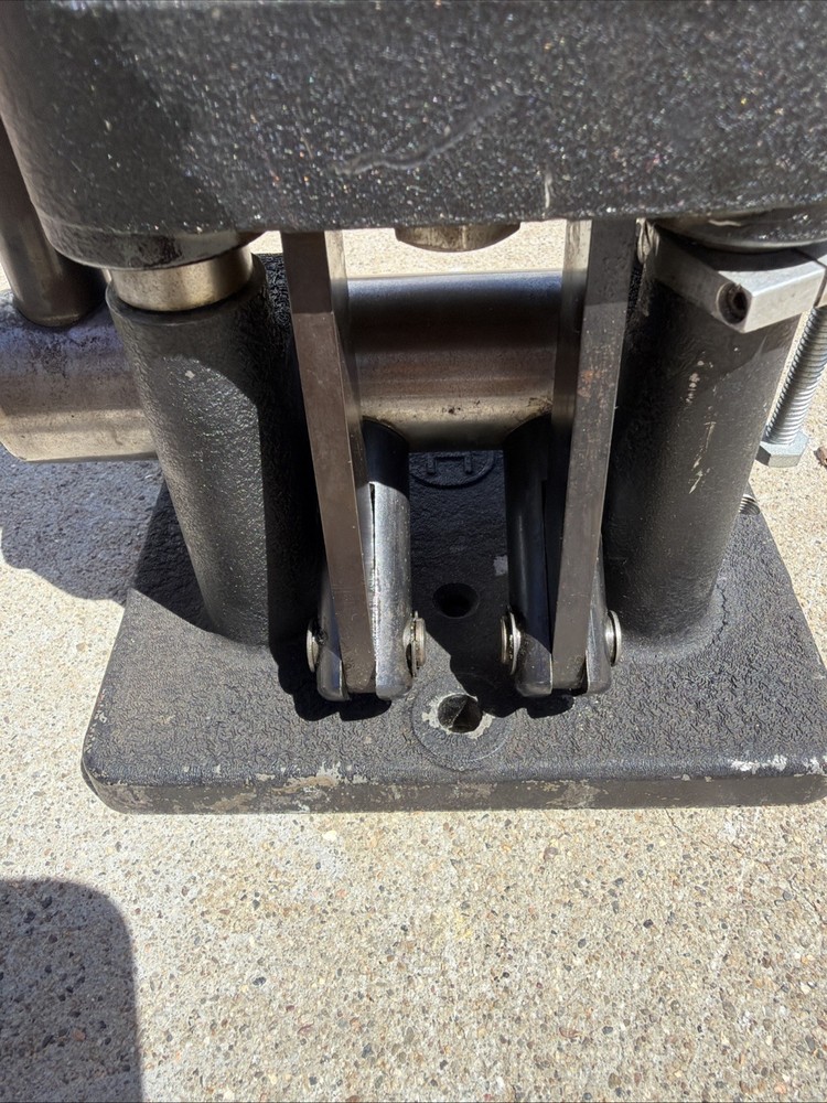 CH RELOADING PRESS - MODEL NO 444 C&H