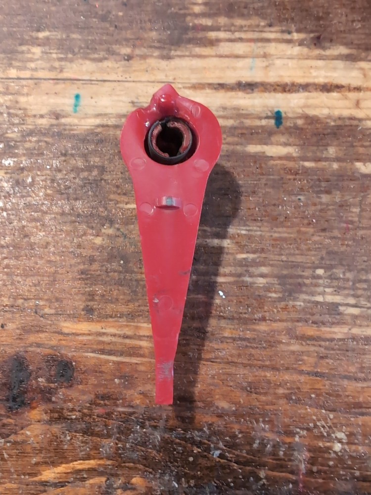 Original Lionel Type 1044 Transformer 3" Red Control handle Good Condition