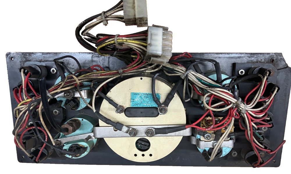 2001 FREIGHTLINER MT45/VARIOUS MODELS USED INSTRUMENT CLUSTER