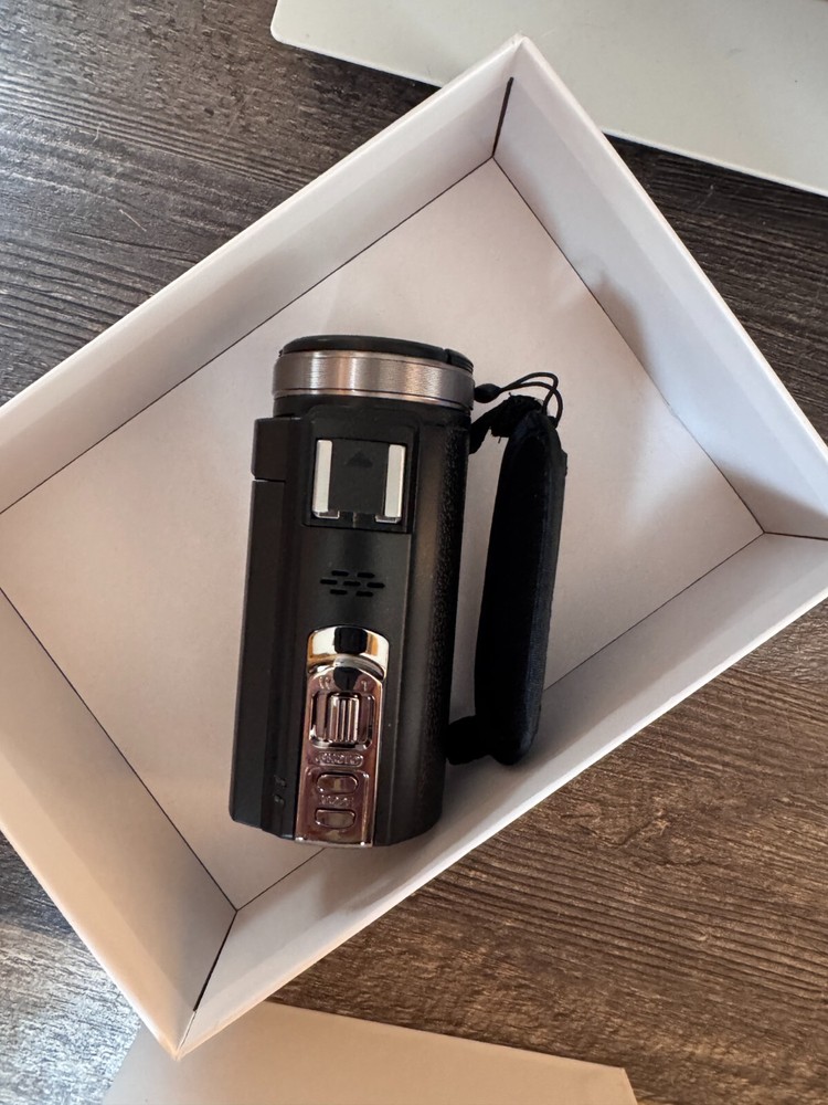 Digital Video Camera Full-HD 1920x1080 New Never Used