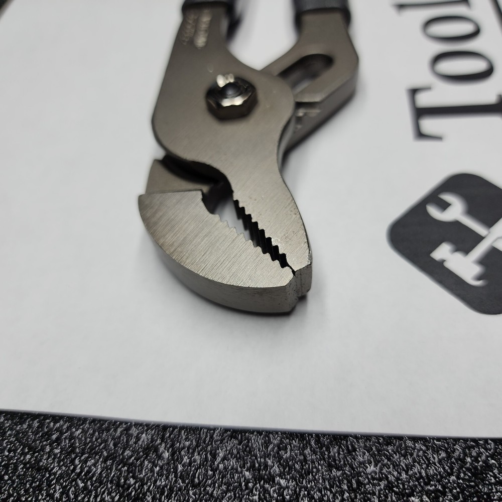 Snap-on Tools USA DARK TITANIUM 9" Adjustable Interlocking Channel Pliers 91ACP