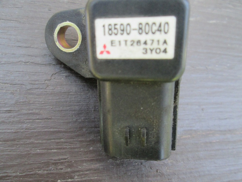 OEM SUZUKI 2002 - 2012 DL1000 VStrom  BOOST SENSOR 28590-80C40