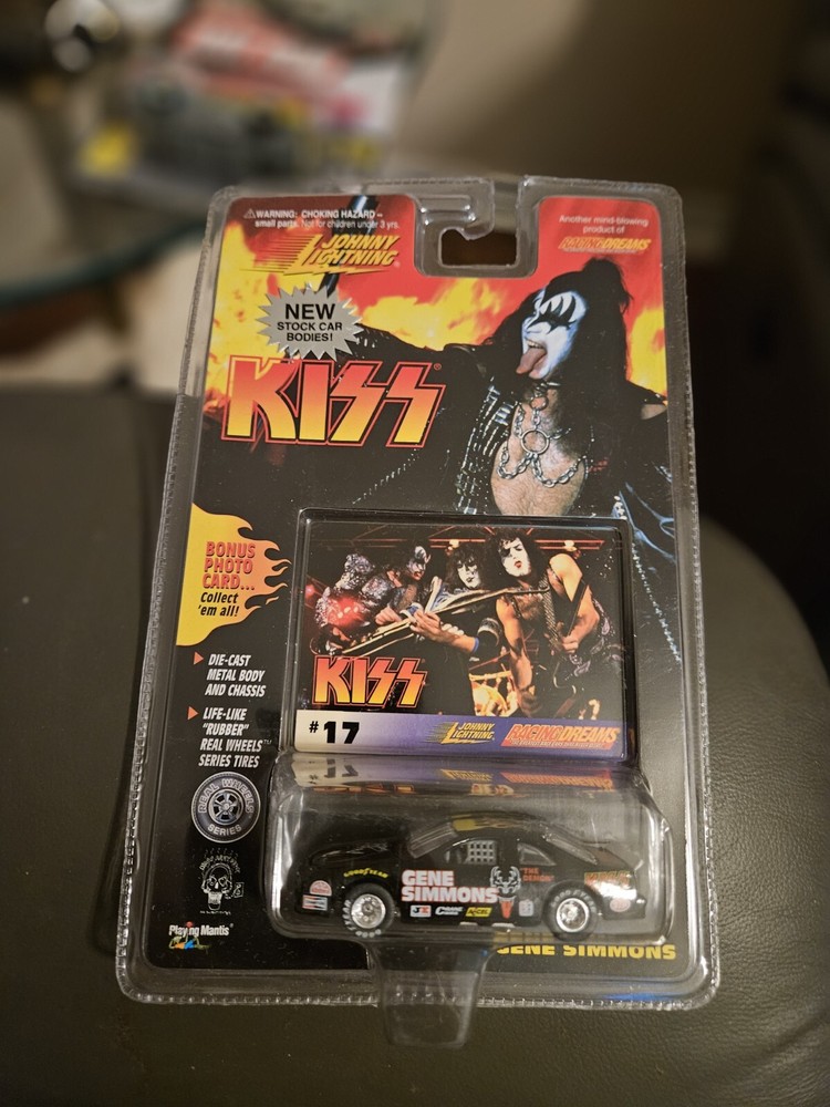 Johnny Lightning Kiss Car  # 17 Gene Simmons  In Pack