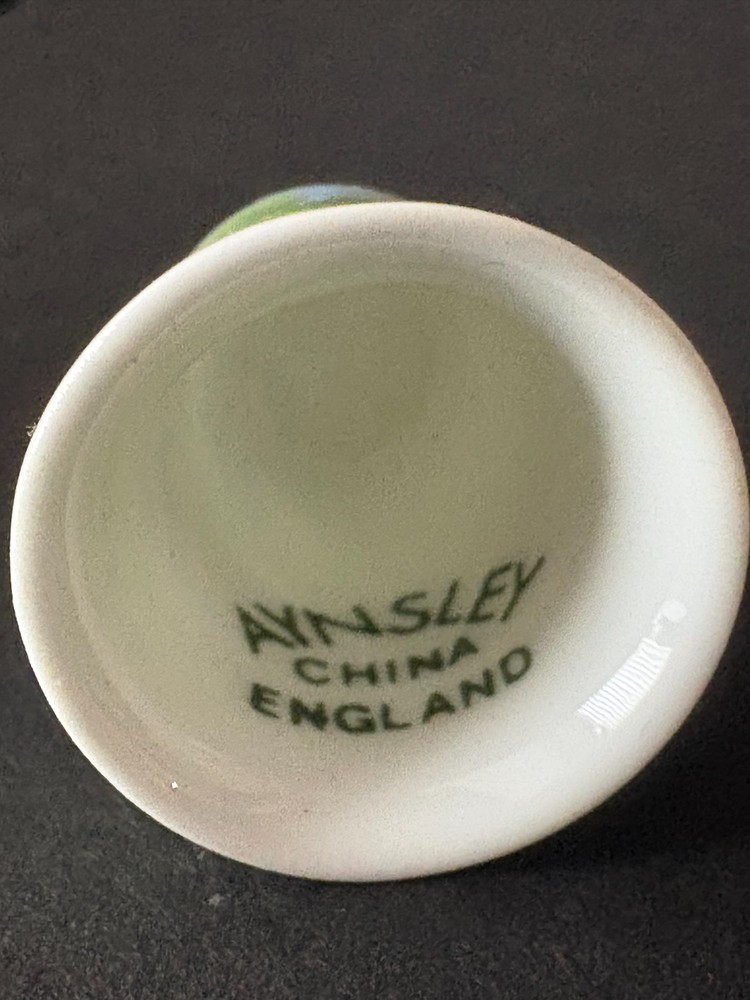 Aynsley thimble dogs on boat