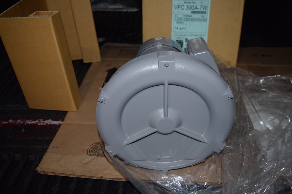 Fuji Electric VFC300A-7W Ring Compressor