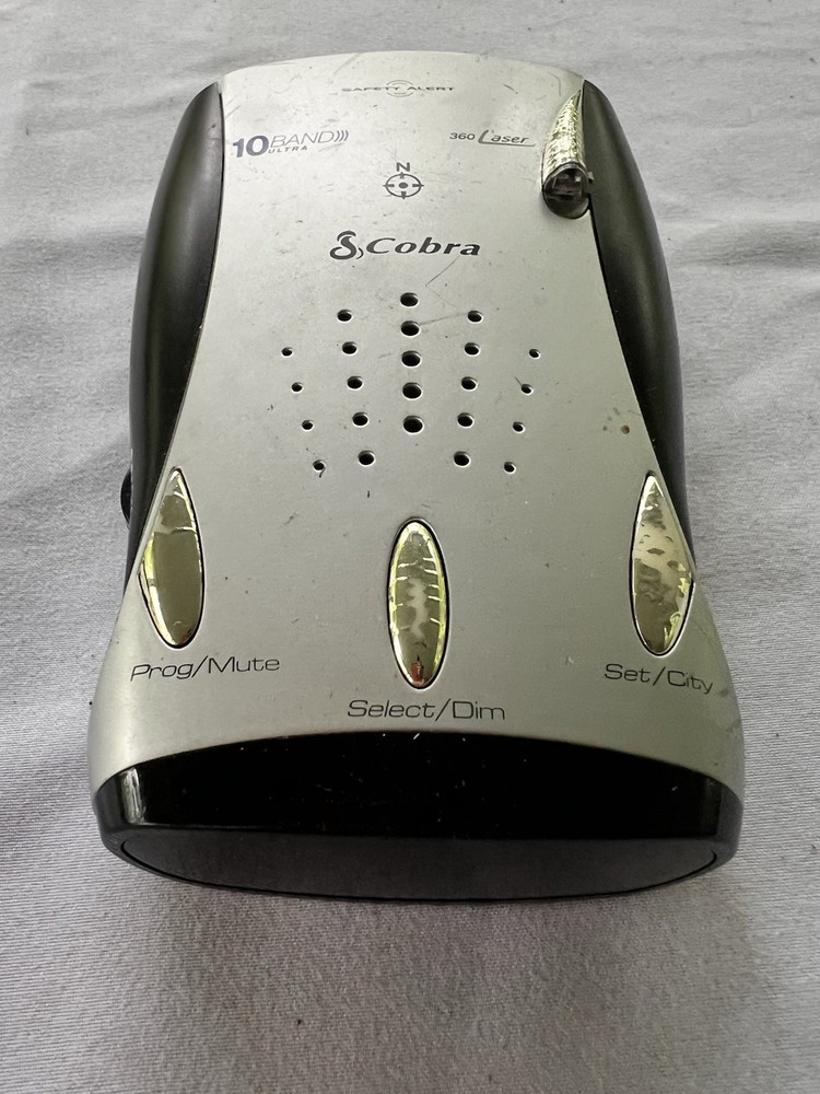 Cobra ESD 9560 Radar Detector