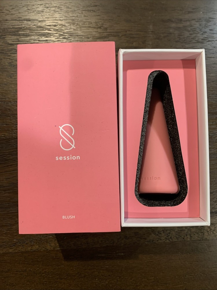 Session Hand Pipe w/ Silicone Case & Carabiner Blush