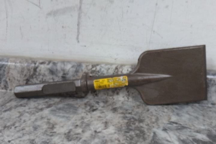 Dewalt DW5963 5 In Head Width Breaker and Demolition Hammer Chisel