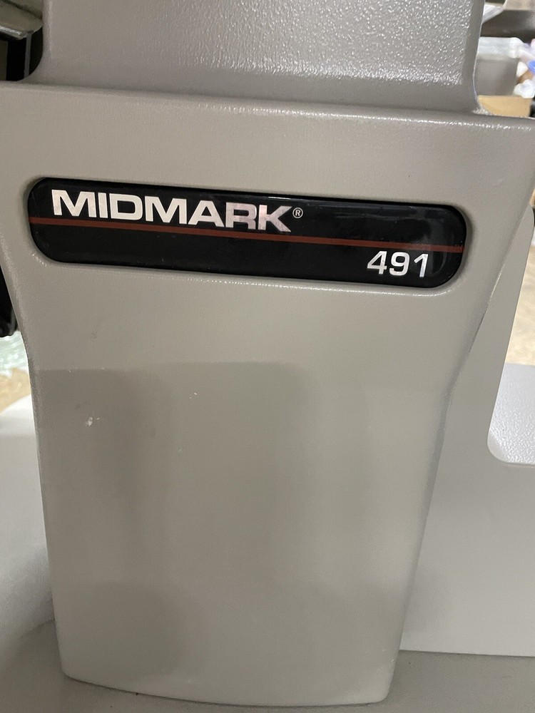 Midmark 491 Power Exam Chair