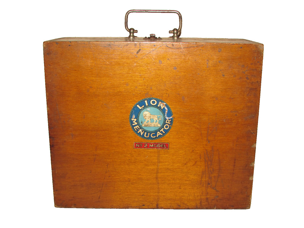Antique Collectable Lion Menucator No 2 Model