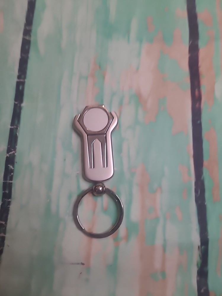 Rolls Royce Golf Ball Marker Divot Tool Keychain