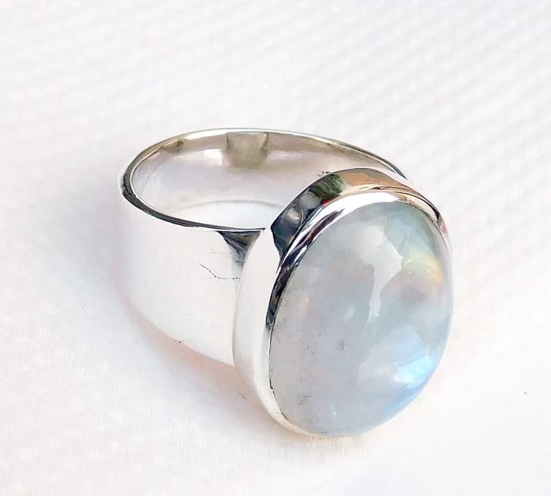 Solid 925 Sterling Silver Natural Rainbow Moonstone Large Oval Blue Flash Ring