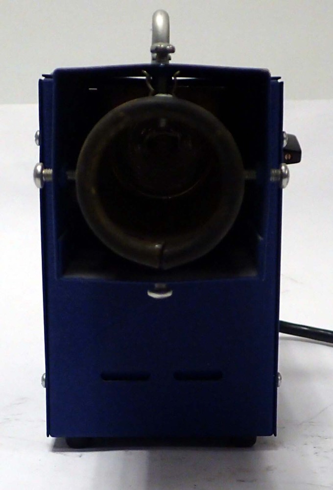 LYON ELECTRIC MODEL HI-INT 950-76 115Vac LIGHT SOURCE