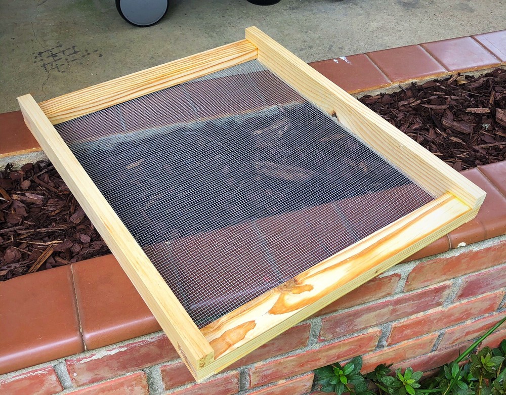 Pine 10 Frame Screened Inner Cover