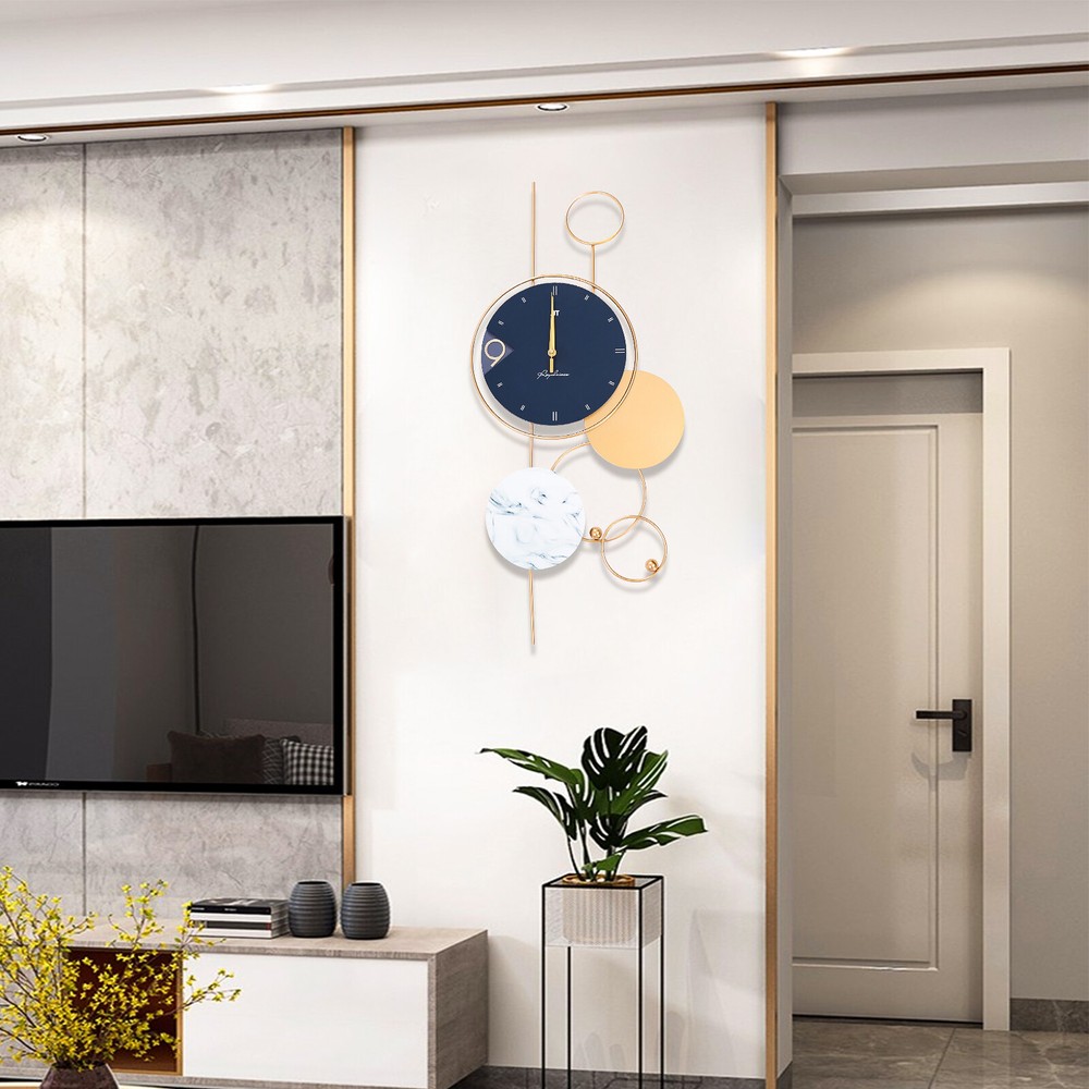 Modern Exquisite & Stylish Design Wall Clock Built-in Sweeping Seconds Movement