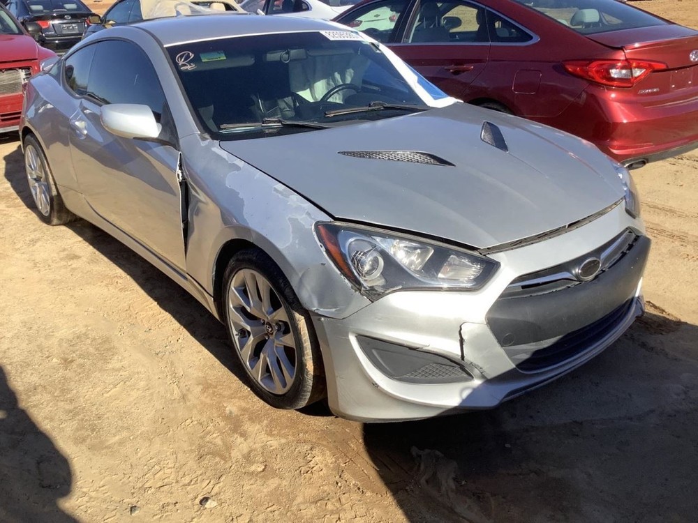 GENESIS 2013 Glove Box 4907864