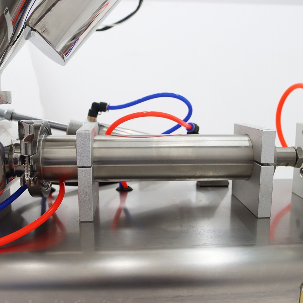 Single Head 5-50ml Paste Liquid Heating Stirring Filling Machine 110V Pneumatic