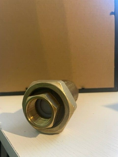 No lead dual check backflow preventer 3/4