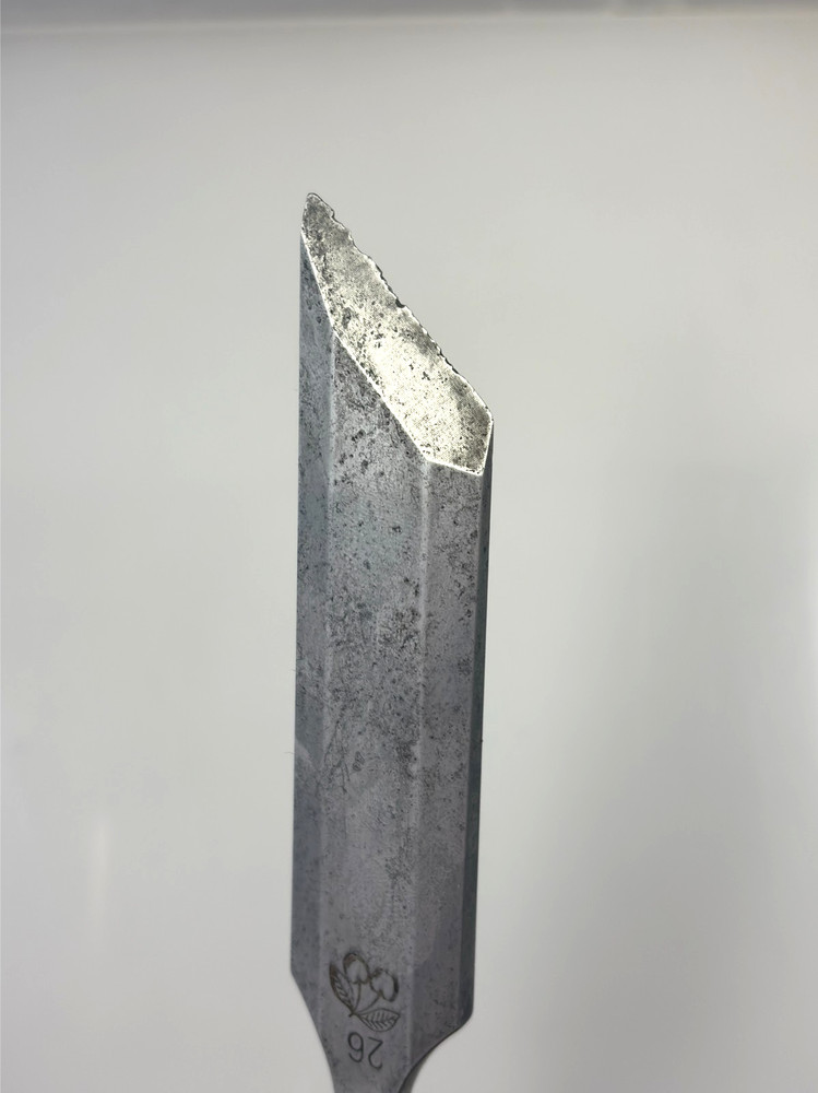 Two Cherries (Kirschen) Skewed Bevel Edged Chisel #26