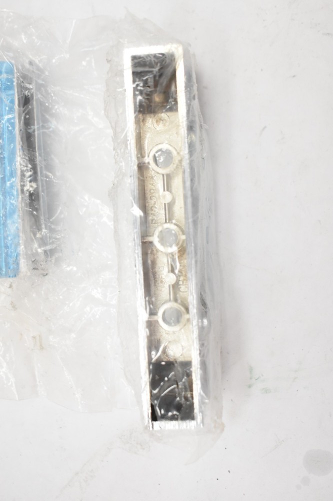 Component Hardware R42-2844 Hinge Set Chrome Plated 1-5/8" Offset x 5"