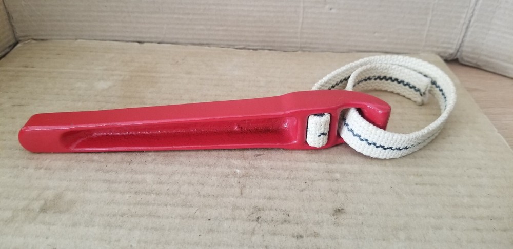 Vintage 7" Red Strap Wrench , VGC