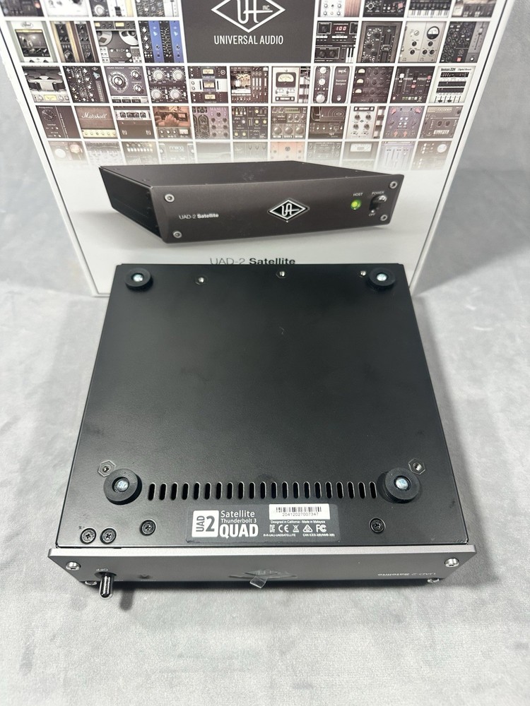 Universal Audio UAD-2 Satellite Quad Core Thunderbolt Interface – Brand New!