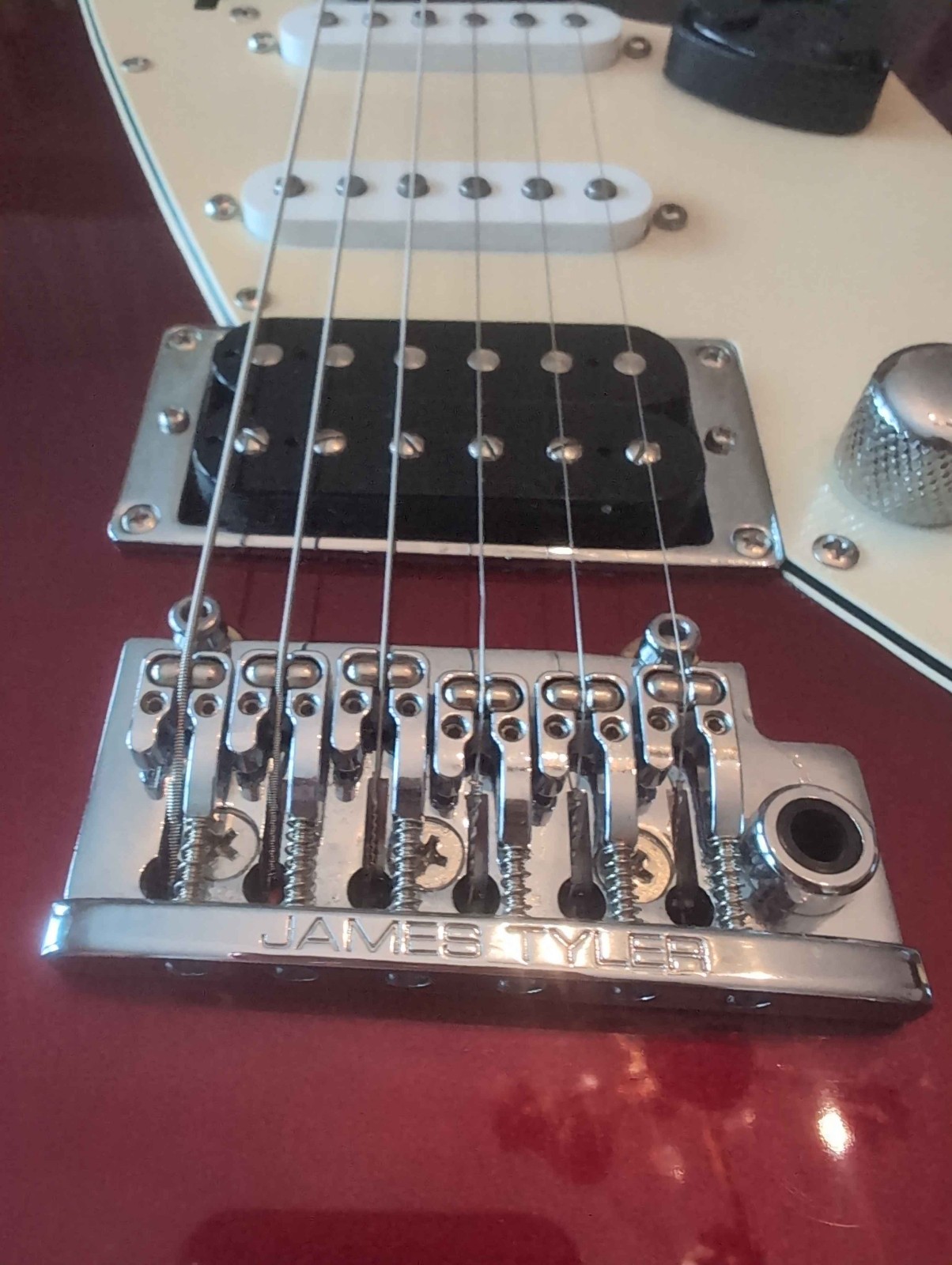 LINE 6 JTV-69 James Tyler Variax Metallic Red w/ Peripherals & Accessories