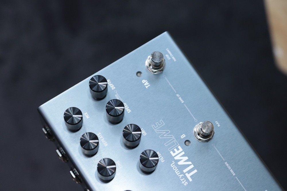 Strymon TimeLine Multidimensional Delay 12 Delay Machines Effect Pedal w/Box