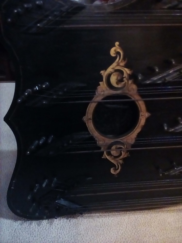 ANTIQUE TABLE HARP