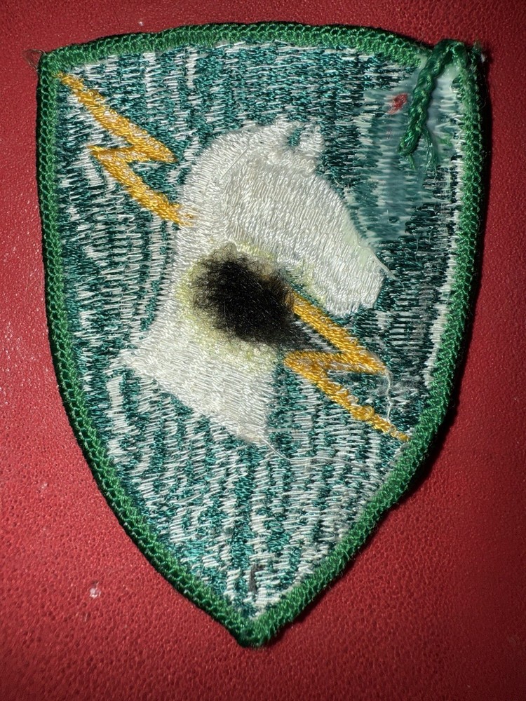 Vietnam War - 1980s 1st Special Operations Command SSI Patch (AQ)
