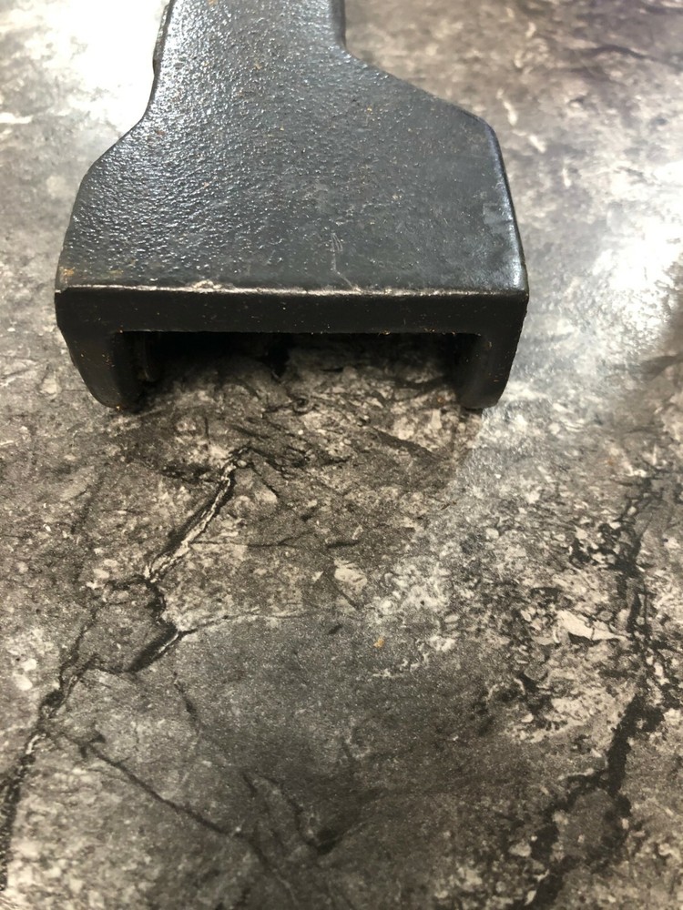 VOLVO PENTA ALTERNATOR BRACKET 3852569