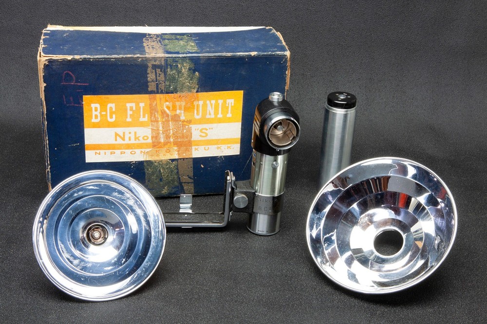 Genuine Nikon B.C. Flash Unit Model BCB-II for Nikon Camera Model S