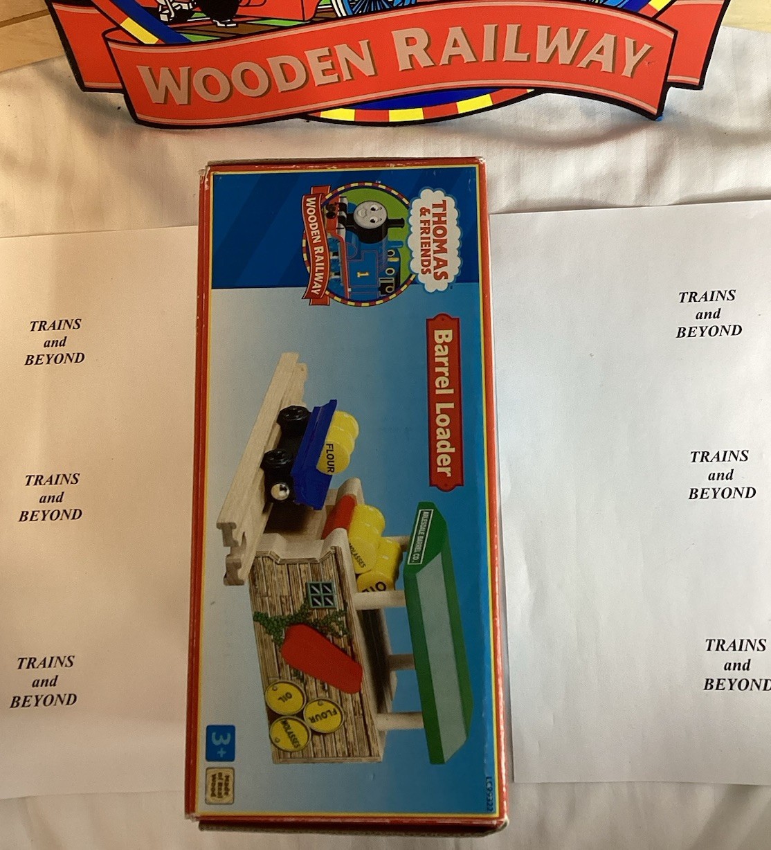 Barrel Loader - LC99322 - Thomas & Friends Wooden Railway by Learning Curve New