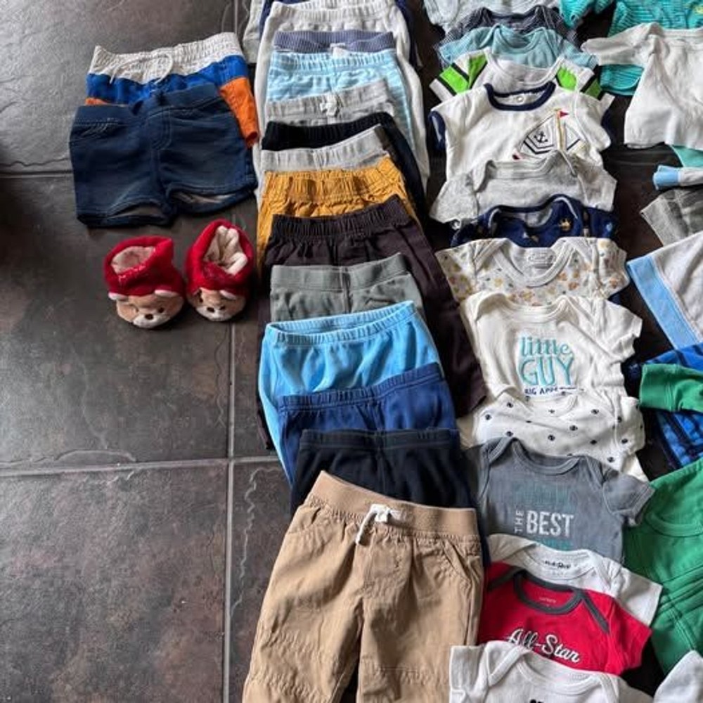 Newborn / 0-3 months boy 55+ piece bundle