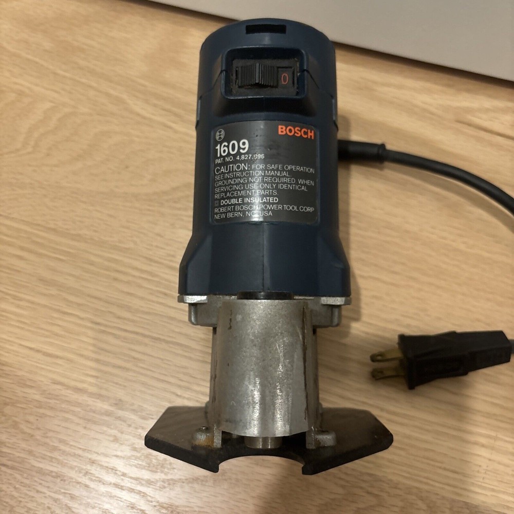 Bosch Offset Laminate Trimmer Model #1609 Tested & Works