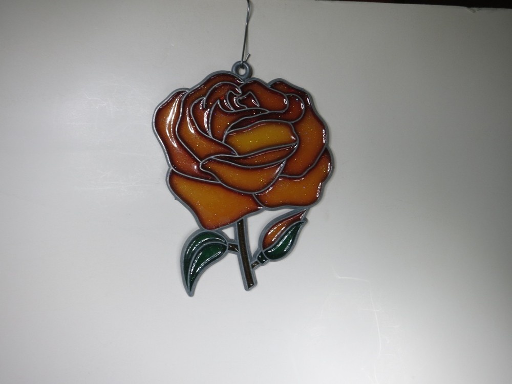 Rose Flower  Plastic Hanging Suncatcher-USED