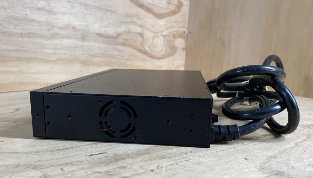 iBoot PDU4-N15 Remote Control Power Distribution Unit Black TESTED