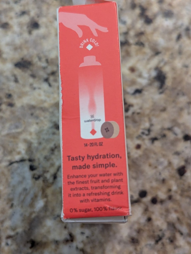 Waterdrop Microdrink Grapefruit Vitamin Hydration Cubes 0.89oz exp: 10/2026