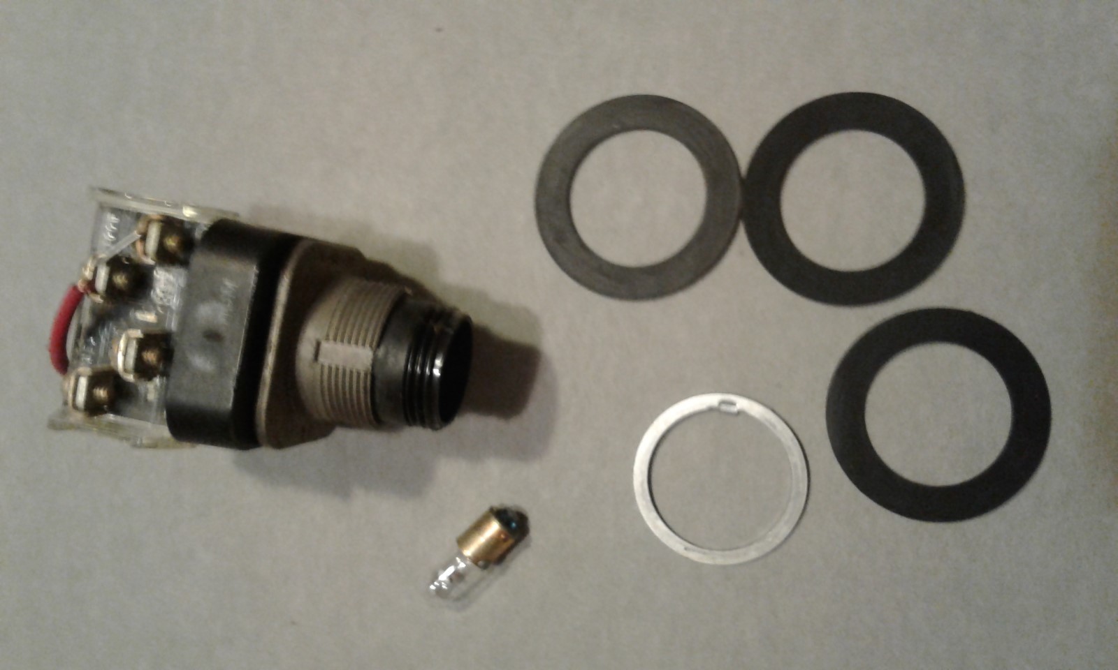 ALLEN BRADLEY 800T-P16 PUSH TO TEST PILOT LIGHT