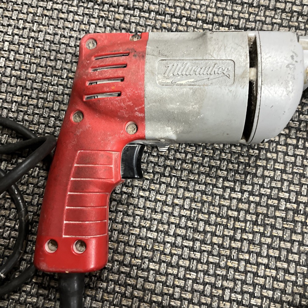 Vintage Milwaukee Variable Speed Reversing Corded Drill Driver