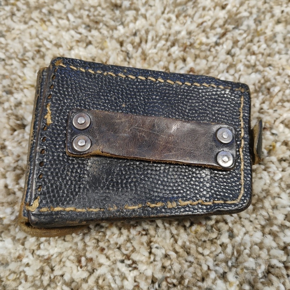 WW2 German K98 ? Single Leather Ammo Pouch With Belt Loop