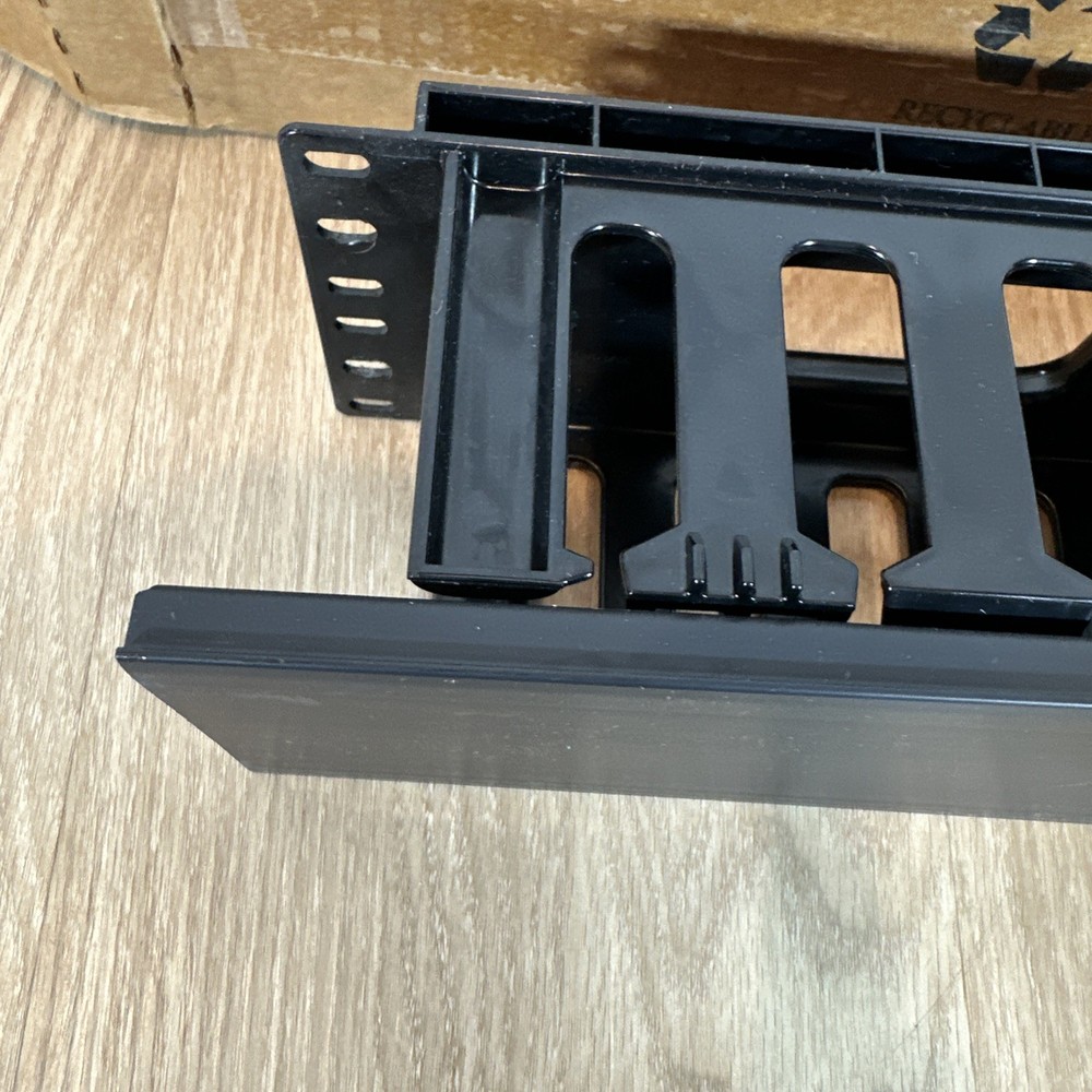 Panduit WMPFSE PatchLink Horizontal Cable Manager 1RU