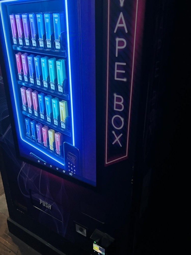 vending machine with credit card reader