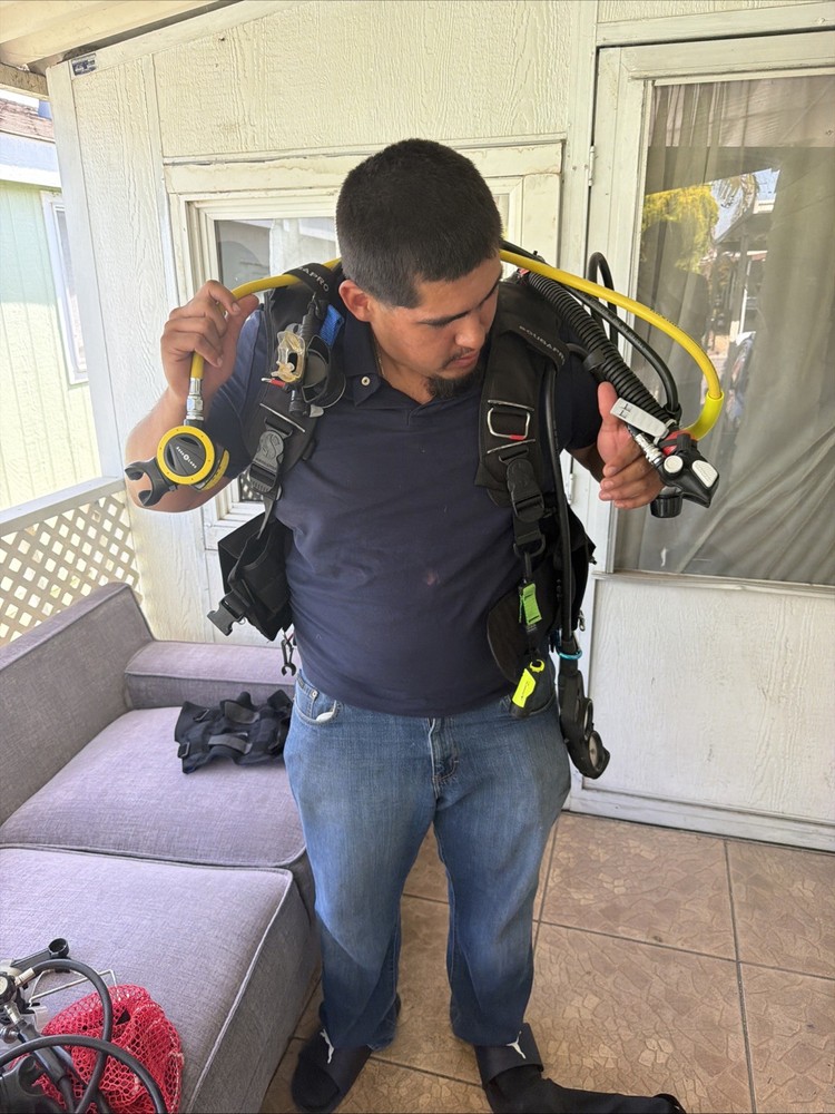 scuba diving gear
