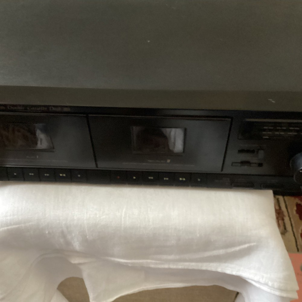 Teac Double Casette Player / Recorder W-410