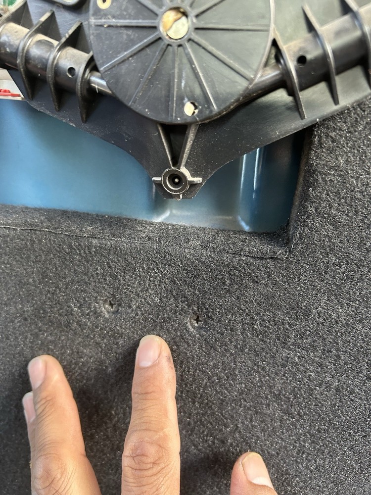 2014-2018 Dodge Ram Crew Cab Amp Rack