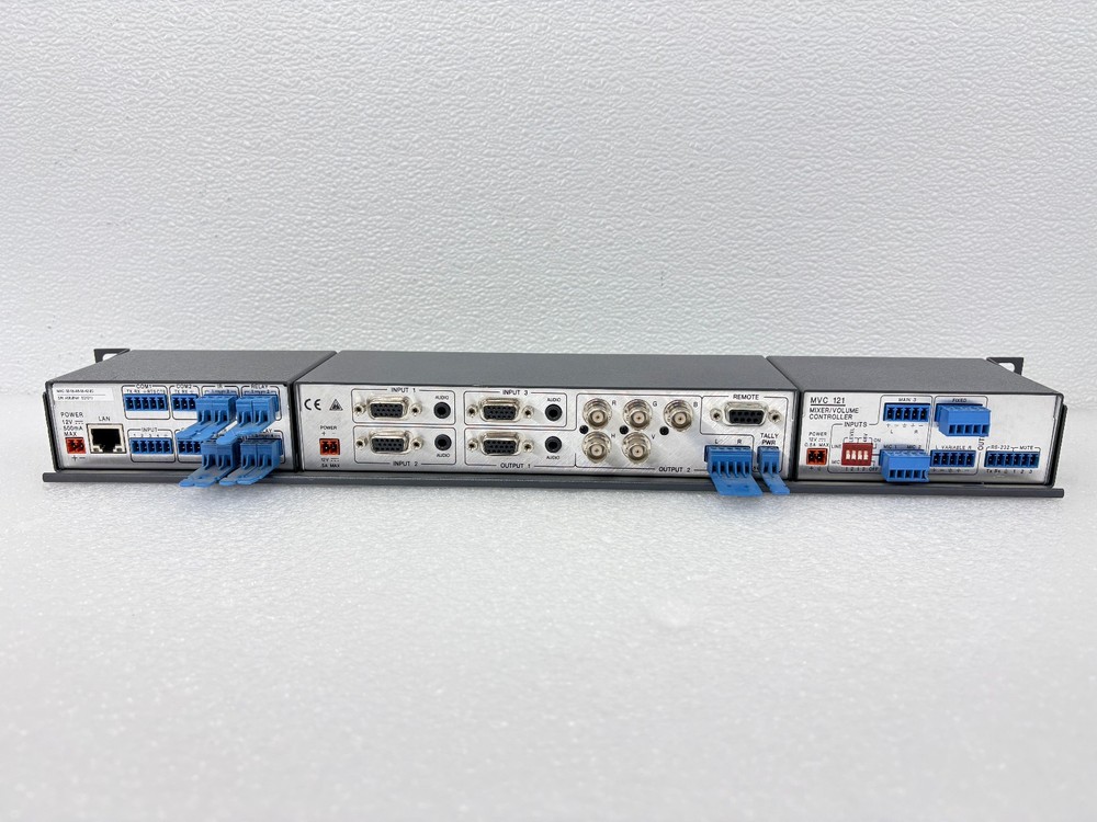 CUSTOM | EXTRON MVC 121, EXTRON MMX 32 VGA A, EXTRON IPL 250 - BUNDLE