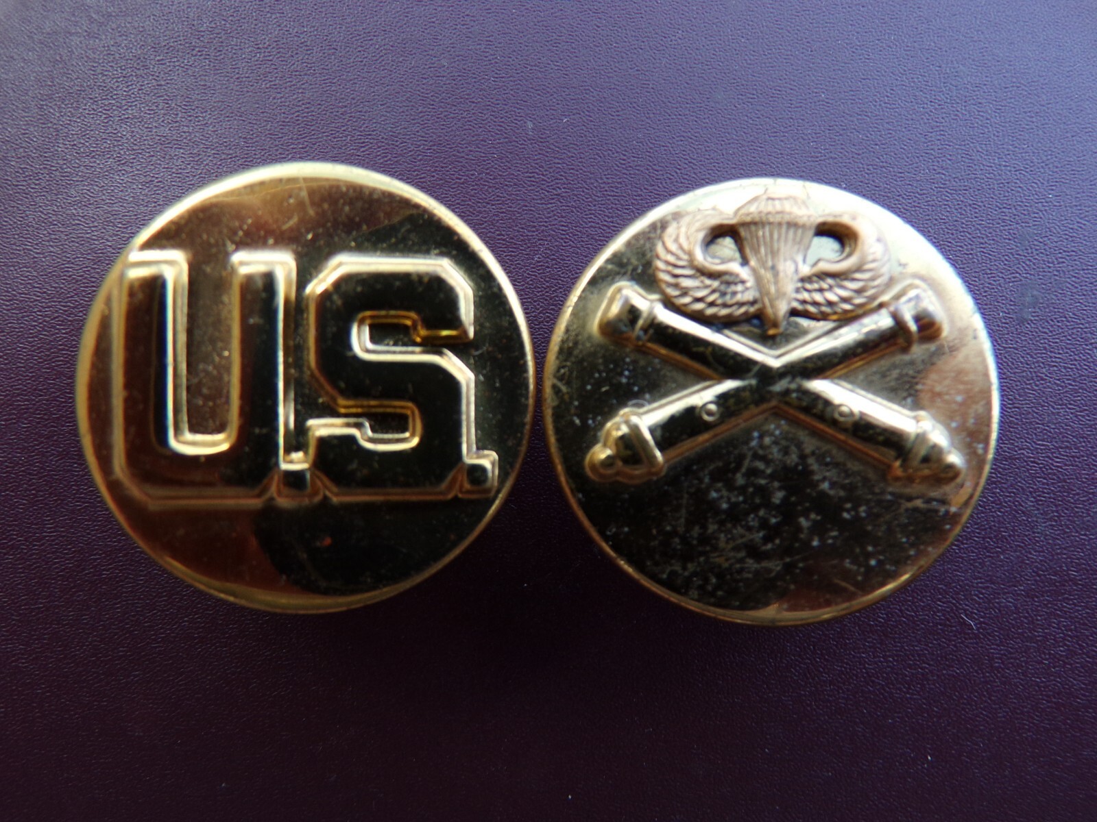 US Army Airborne Field Artillery Jump Wing Collar Brass Disk Insignia FA Set Pin